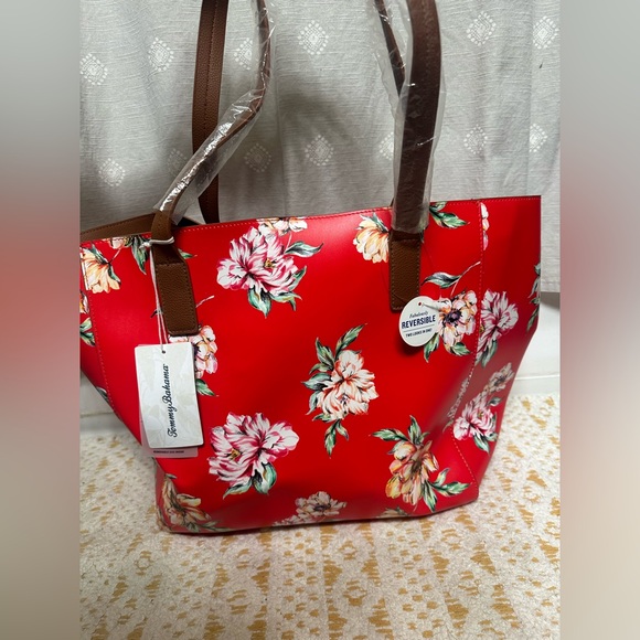 Tommy Bahama reversible tote bag‎ with wristlet ! - Picture 1 of 7